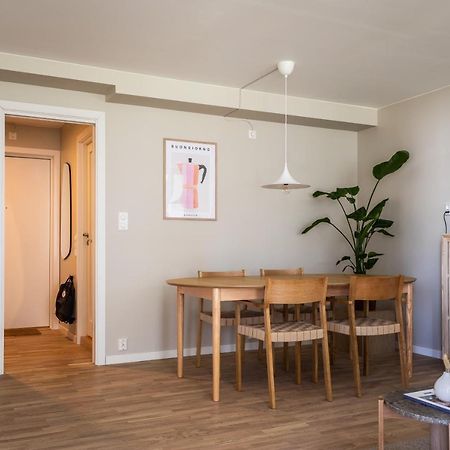 Scandinavian Apartment With 2 Bedrooms And Terrasse - Close To Storo Storsenter And All Public Transport Осло Екстериор снимка