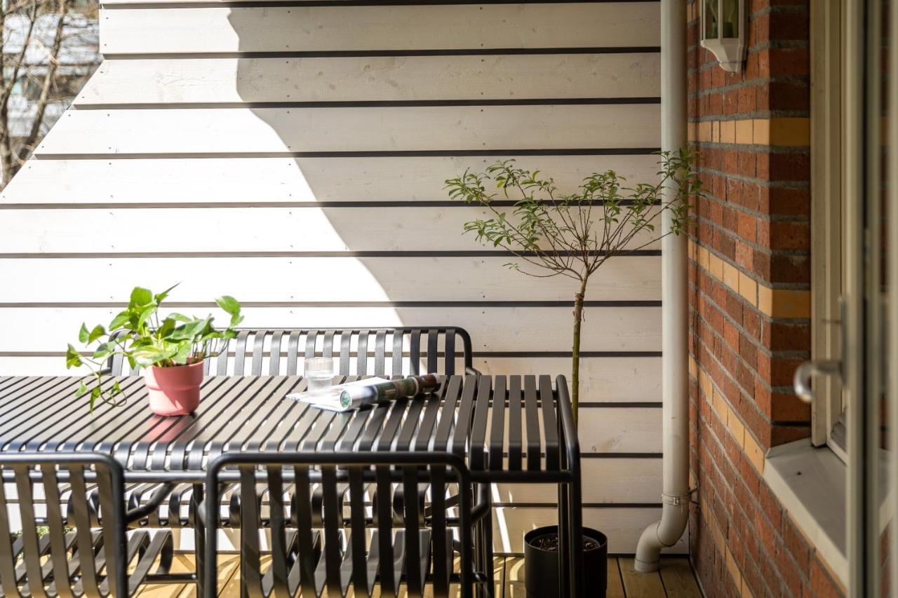 Scandinavian Apartment With 2 Bedrooms And Terrasse - Close To Storo Storsenter And All Public Transport Осло Екстериор снимка