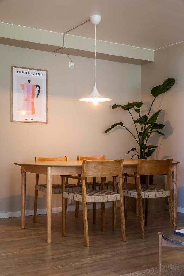 Scandinavian Apartment With 2 Bedrooms And Terrasse - Close To Storo Storsenter And All Public Transport Осло Екстериор снимка